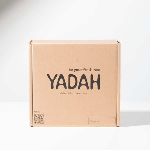 A single black mailer box is shown with "YADAH" printed on it against a gray background