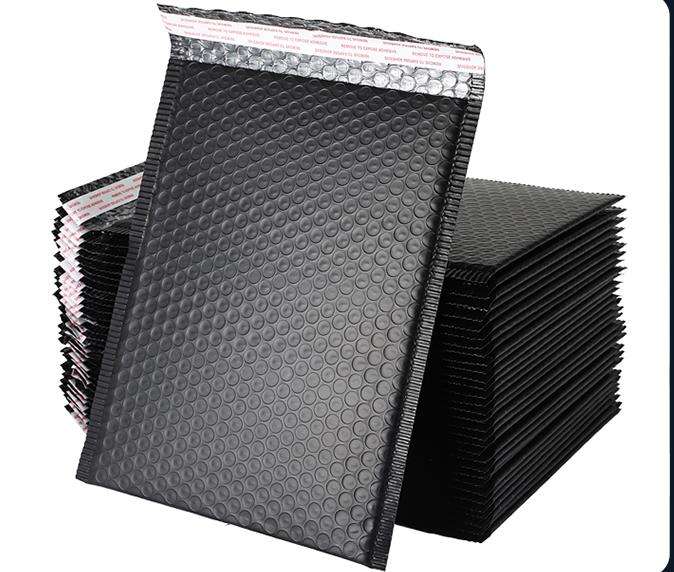 Black kraft paper bubble mailer envelope for e-commerce clothing shipping