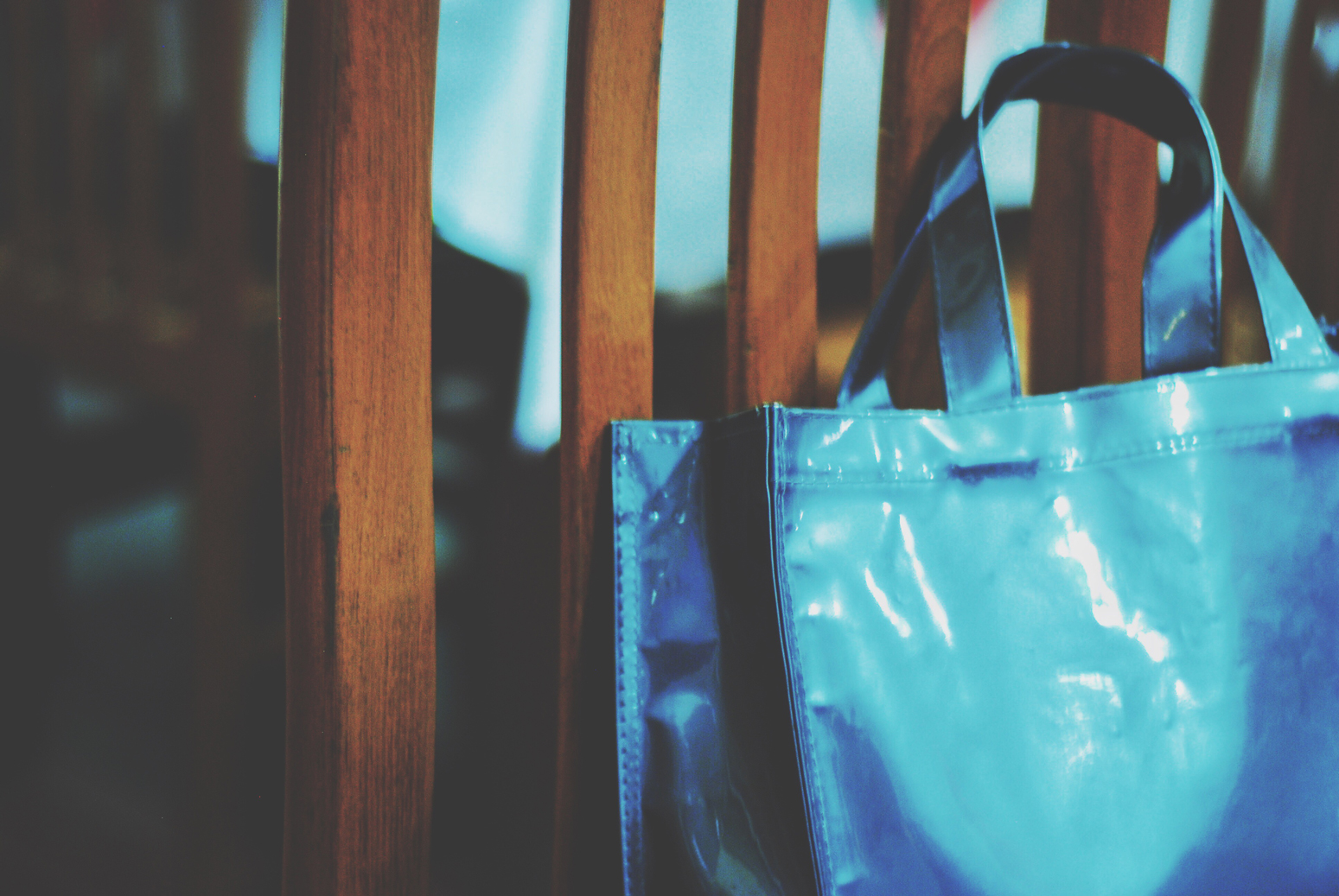 Custom printed plastic shopping bags with loop handles